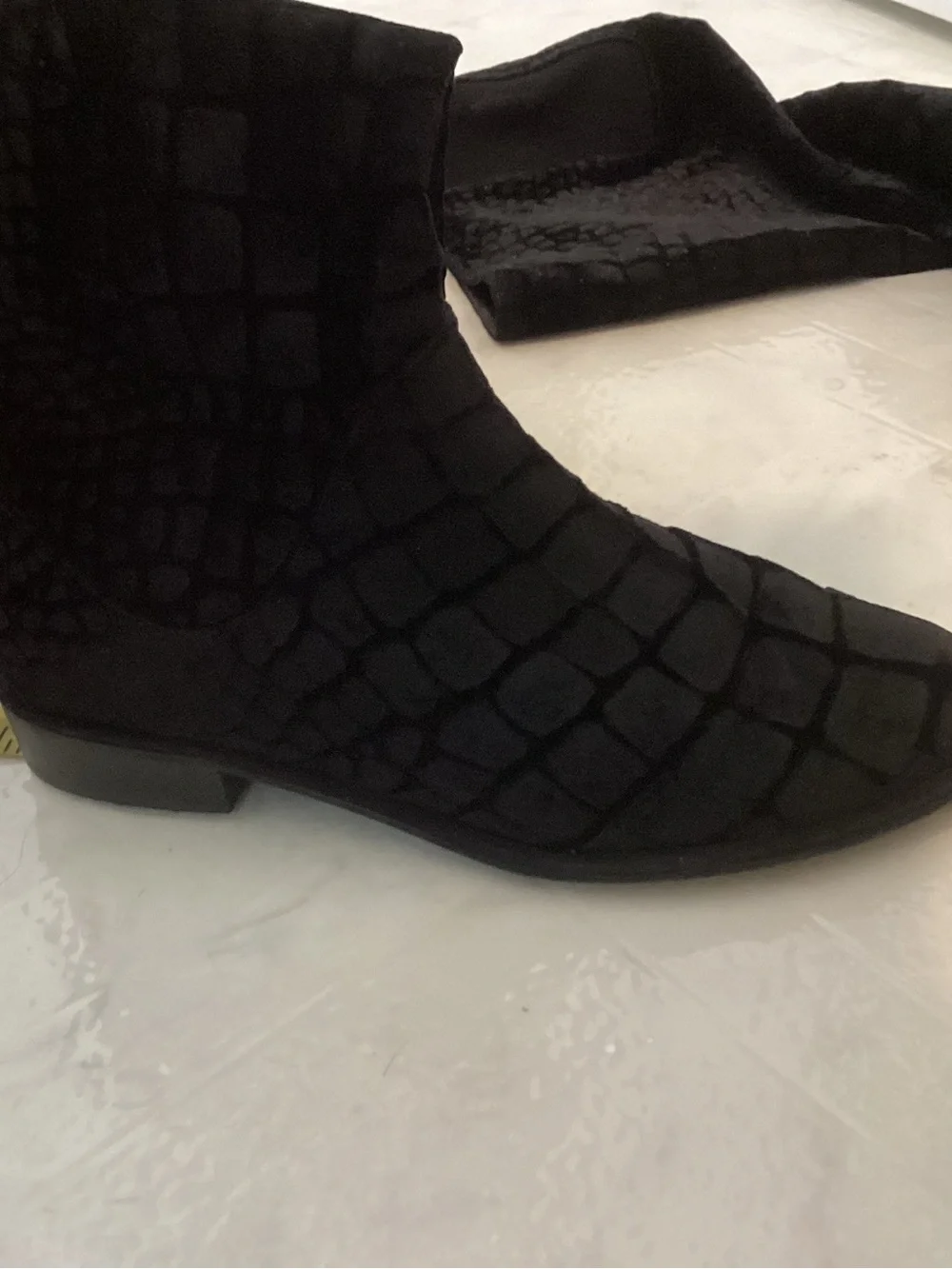 Stuart Weitzman stuart weitzman